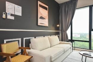 【Midvalley Southkey View】Mosaic 2BR Suite | Arcade Vacation rental in Johor Bahru
