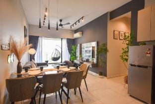 【New】Danga Bay d'BearBrick Suite【Arcade Game】 Vacation rental in Johor Bahru