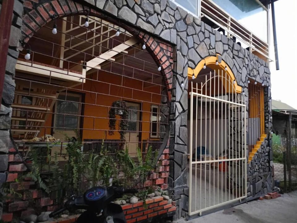 Homestay Nha Ven Rung Vacation rental in Dalat