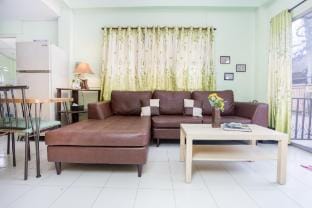 Prime location! Comfy townhome within the old town Vacation rental in Chiang Mai