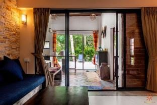 Three-Bedroom Villa, small Pool,20m to the beach? Vacation rental in Ban Tai