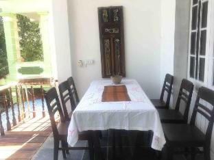 Chez Phuong Cat Ba -Private entire house Vacation rental in Laos