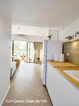 Seaside Studio Thailand - Rayong - VIP CONDOCHAIN Apartment in Phe