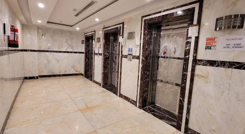فندق وفاق النزهة متوفر توصيل مجاني للحرم Hotel in Mecca