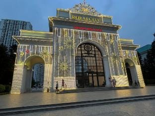 Vinhomes Royal City Luxury Apartment Apartment in Hanoi