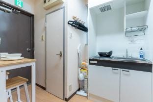 [sunny]2ppl elevator apt.Juso Station 6 mins Vacation rental in Osaka
