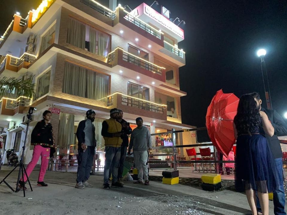 Sakar Chankya Resort Hotel in Uttarakhand