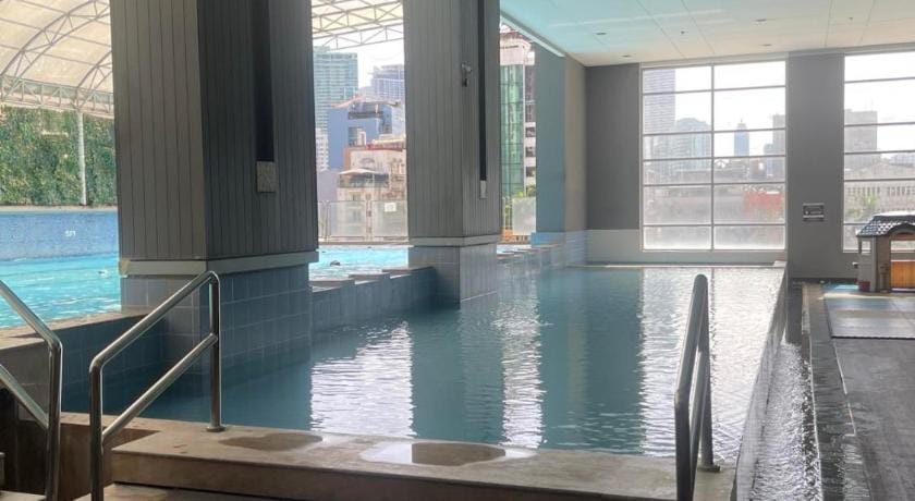 The Serenity Tower 2703 Apartment in Makati