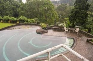 VILLA PUNCAK STR 3 BR Vacation rental in Cisarua