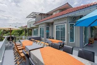 Poolvilla5 bedrooms, 6 bathrooms, 10 people Villa in Thailand