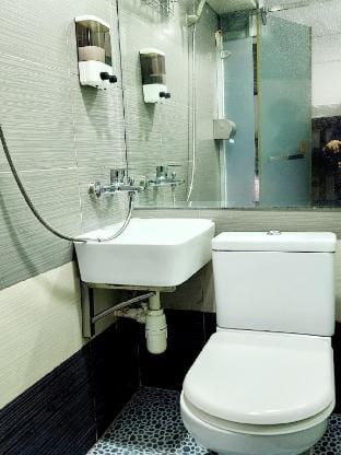 Near Olympic MTR station , hsbc centre apartment   Vacation rental in Hong Kong