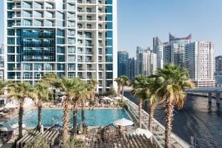 Luxury Hotel Apartment Damac Maison Prive  Vacation rental in Dubai