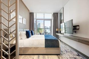 Luxury Hotel Apartment Damac Maison Prive  Vacation rental in Dubai