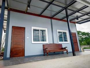 Samantha Home Vacation rental in Laos