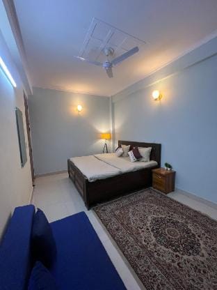 Qazi's Modern 3BHK Flat Vacation rental in New Delhi