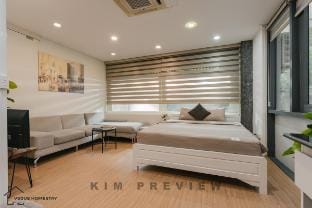 Old quarter| Near Train Street | Cityview | Washer Vacation rental in Hanoi