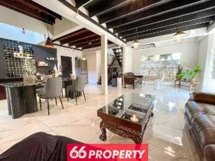 Bohemian Artist Home near University & Nimman Vacation rental in Chiang Mai
