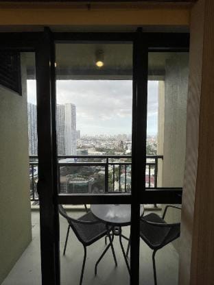Makati Condo in Salcedo Village  Apartment in Makati