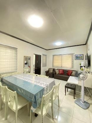 Comfortable 3-Bedroom Fully-Furnished House Vacation rental in Bacolod