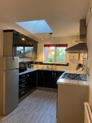Stunning and Relaxing 2 - bedroom Terrace house Vacation rental in Warrington