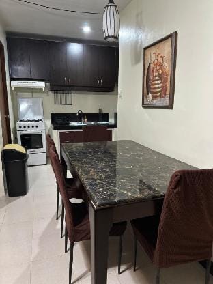 Prestige quiet subdivision, near beach resorts. Vacation rental in Lapu-Lapu City
