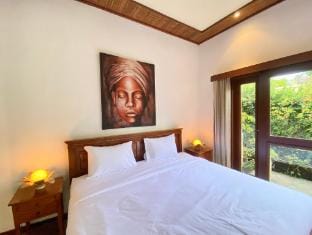 Villa Kesari Sanur 3 bedroom Villa in Denpasar