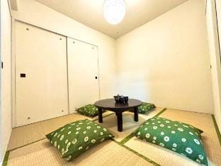 [Sapporo] Cozy 2DK Japanese-Western room, sleeps 5 Vacation rental in Sapporo