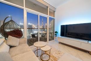 Best View | 5-min to Downtown | Sleek Studio Vacation rental in Dubai