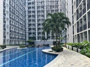 Shore 2 Residences RM 1145 MOA for 2-4 Guests  Vacation rental in Pasay
