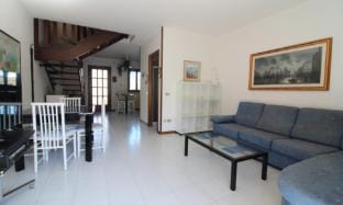 Cozy flat in the heart of Lignano near the beach Apartment in Lignano Sabbiadoro