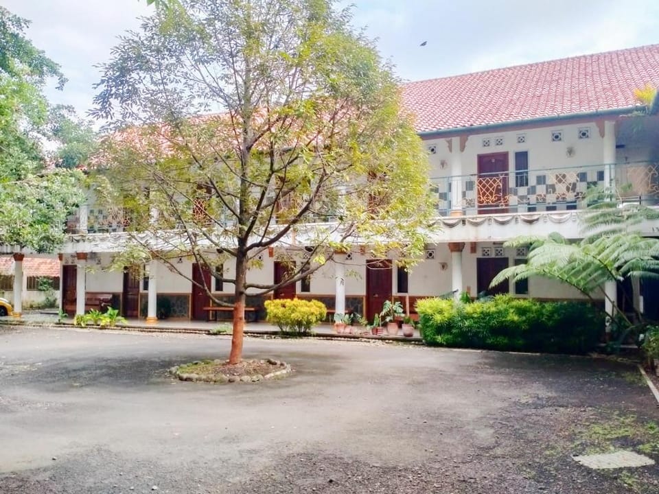 RedDoorz Syariah near Universitas Jenderal Soedirman 3 Hotel in Indonesia
