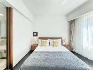 Shanghai Tyms3bedroom 2Bathroom  West NanjingRD Vacation rental in Shanghai