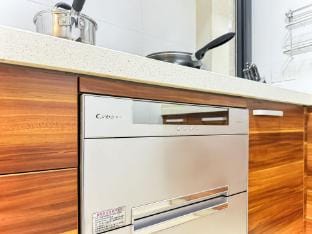 Shanghai Tyms 2Bedroom WeiningRD Near CESIS Line2 Apartment in Shanghai