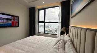 Sea & SunWheel View  2BR/apt Apartment in Laos