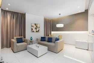 2 Bedroom in Damac Voleo - Business Bay Vacation rental in Dubai