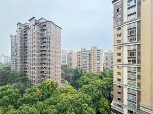 ShanghaiTyms 2BedroomApt GubeiCBD Near Takashimaya Apartment in Shanghai