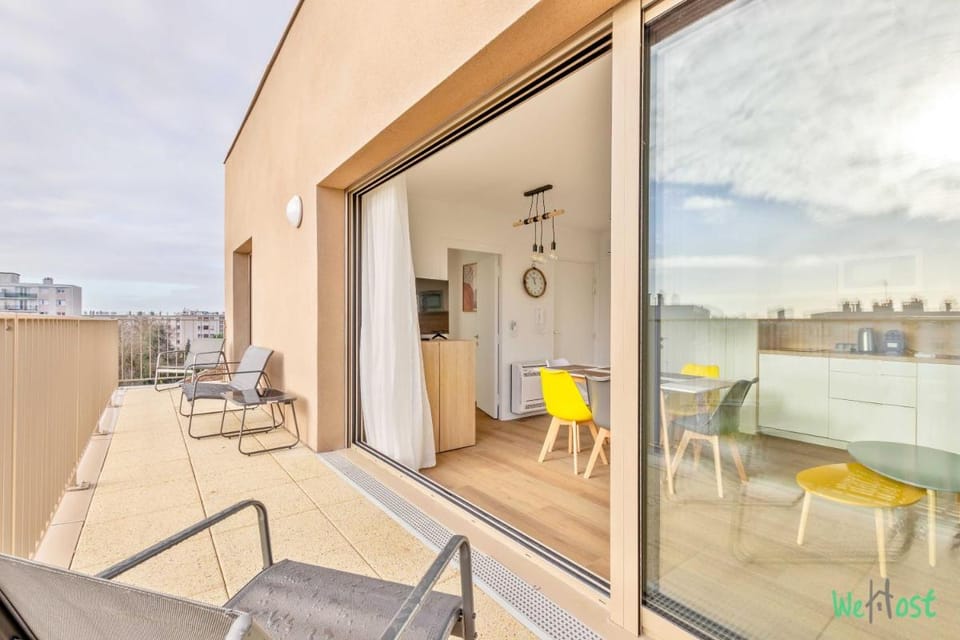 Cosy Apt with Balcony -6P-Proche Disney/Paris Apartment in Île-de-France