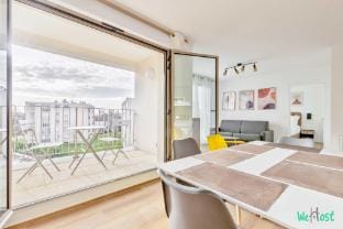 Bright apt with balcony -6P-Proche Disney/Paris Apartment in Île-de-France