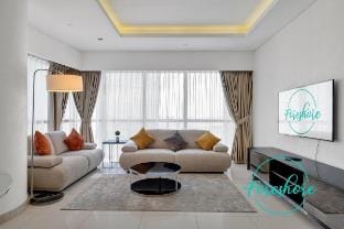 Luxury 2BR in Paramount Tower A Apartment in Dubai
