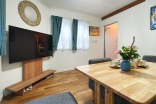 XQC2253 Brand New Private House Steps from Asakusa Vacation rental in Japan