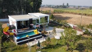 พูลวิลล่าขอนแก่น เรสเคปส์พูลวิลล่า Villa in Laos