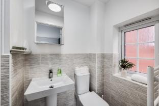 Brooklands House by Yoko Property Vacation rental in Aylesbury Vale