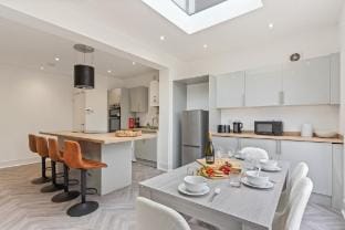 Bolton House #399 by Yoko Property Vacation rental in England