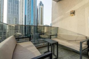 The Luxe Canal Escape: 2BR Near Dubai Mall Apartment in Dubai