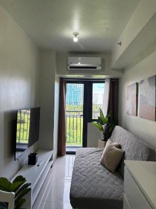 Sapphire Suite Apartment in Pasay