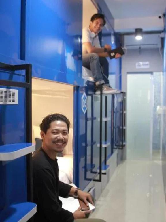 Rosalyne Sleepbox Hotel Sangaji Hotel in Yogyakarta