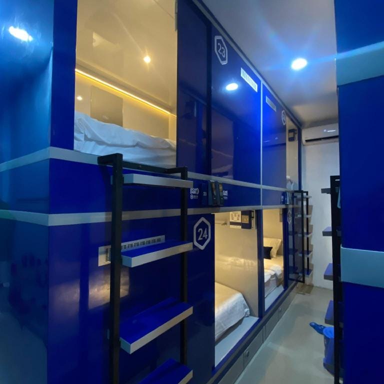 Rosalyne Sleepbox Hotel Sangaji Hotel in Yogyakarta