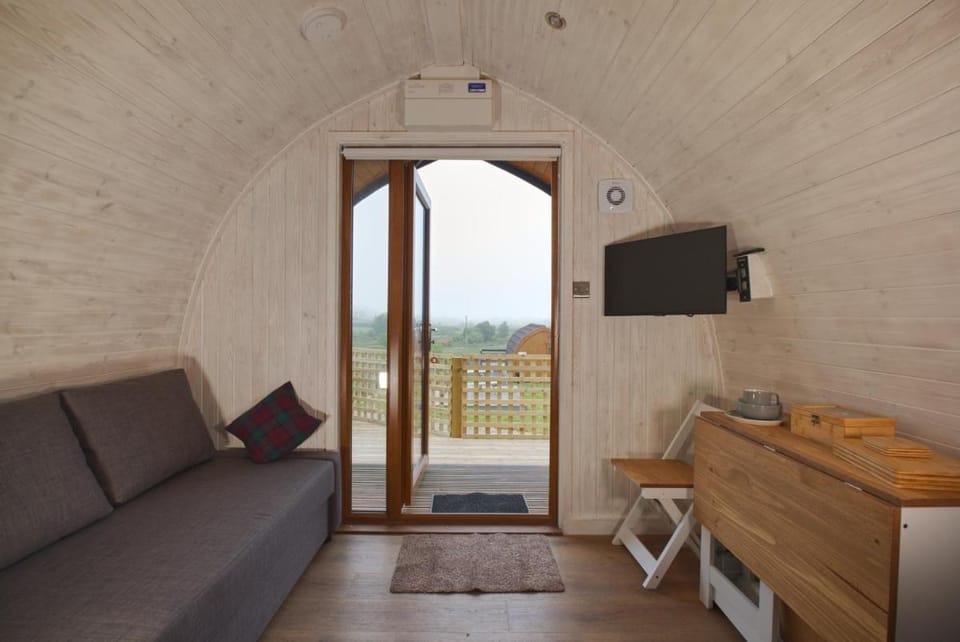 North Coast 500 Pods - Brora Campground/ 
RV Resort in Scotland