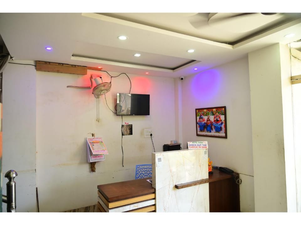 Hotel Sashi Near Golden Beach & Temple Puri Hotel in Puri