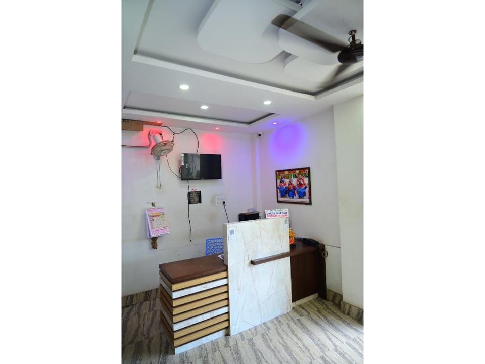 Hotel Sashi Near Golden Beach & Temple Puri Hotel in Puri